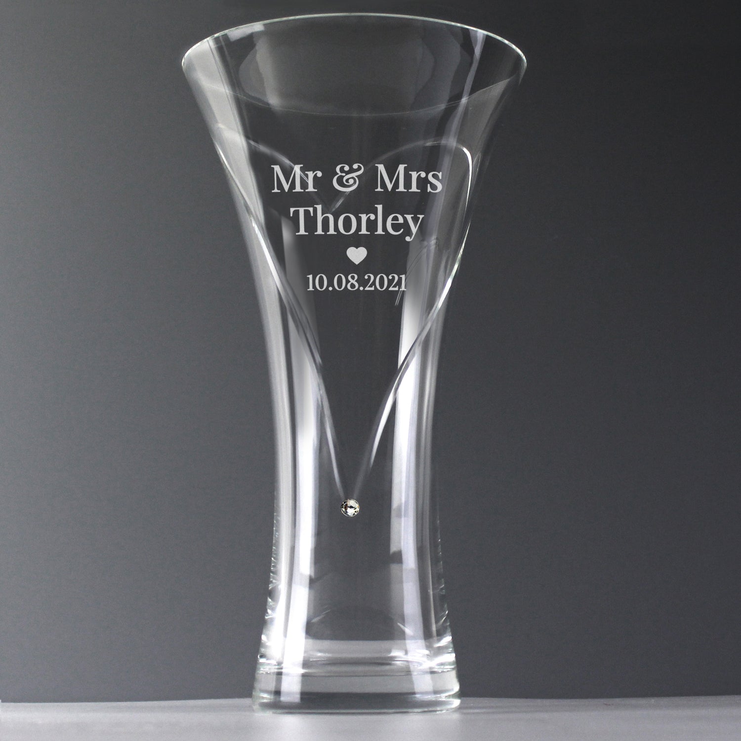 Personalised Glass Vases | Free UK Delivery | Next Day Delivery 