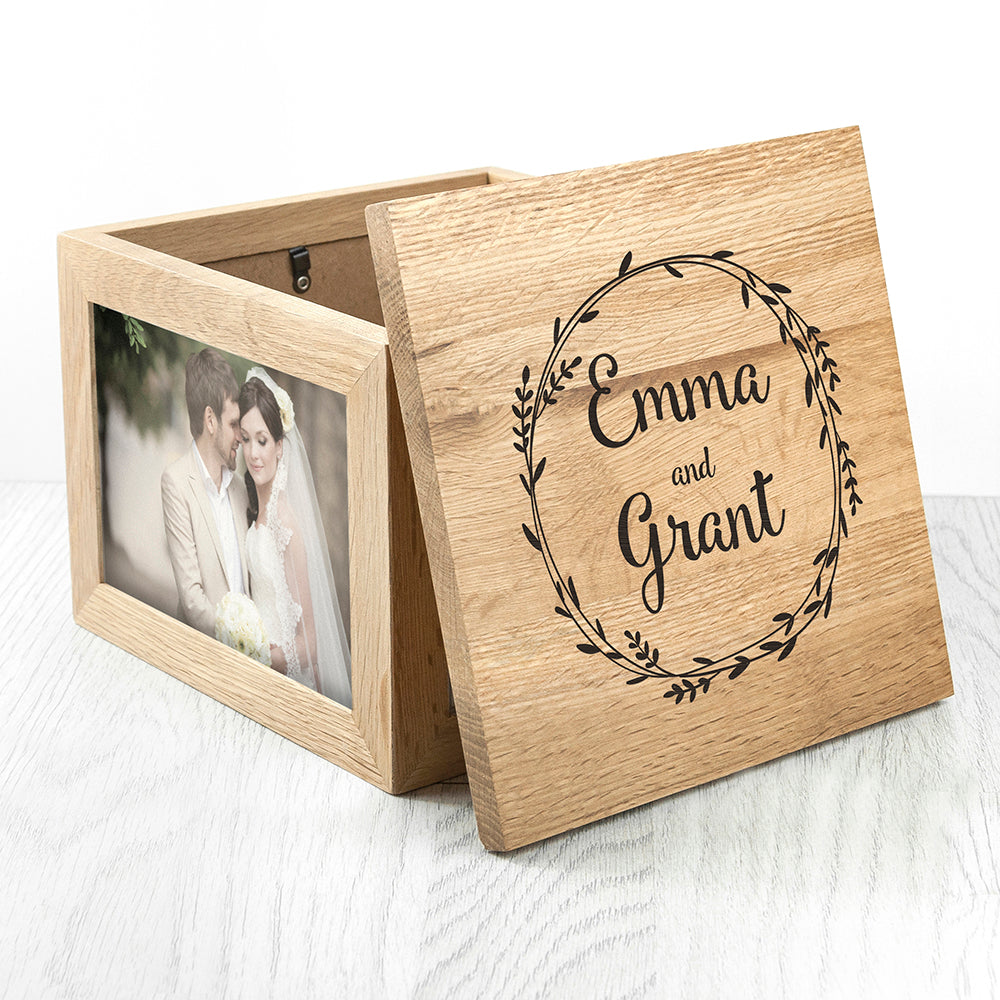 Personalised Couple's Oak Photo Wreath Keepsake Box | Wedding Gifts