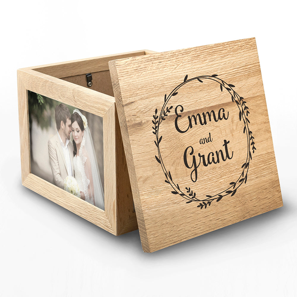 Personalised Couple's Oak Photo Wreath Keepsake Box | Wedding Gifts